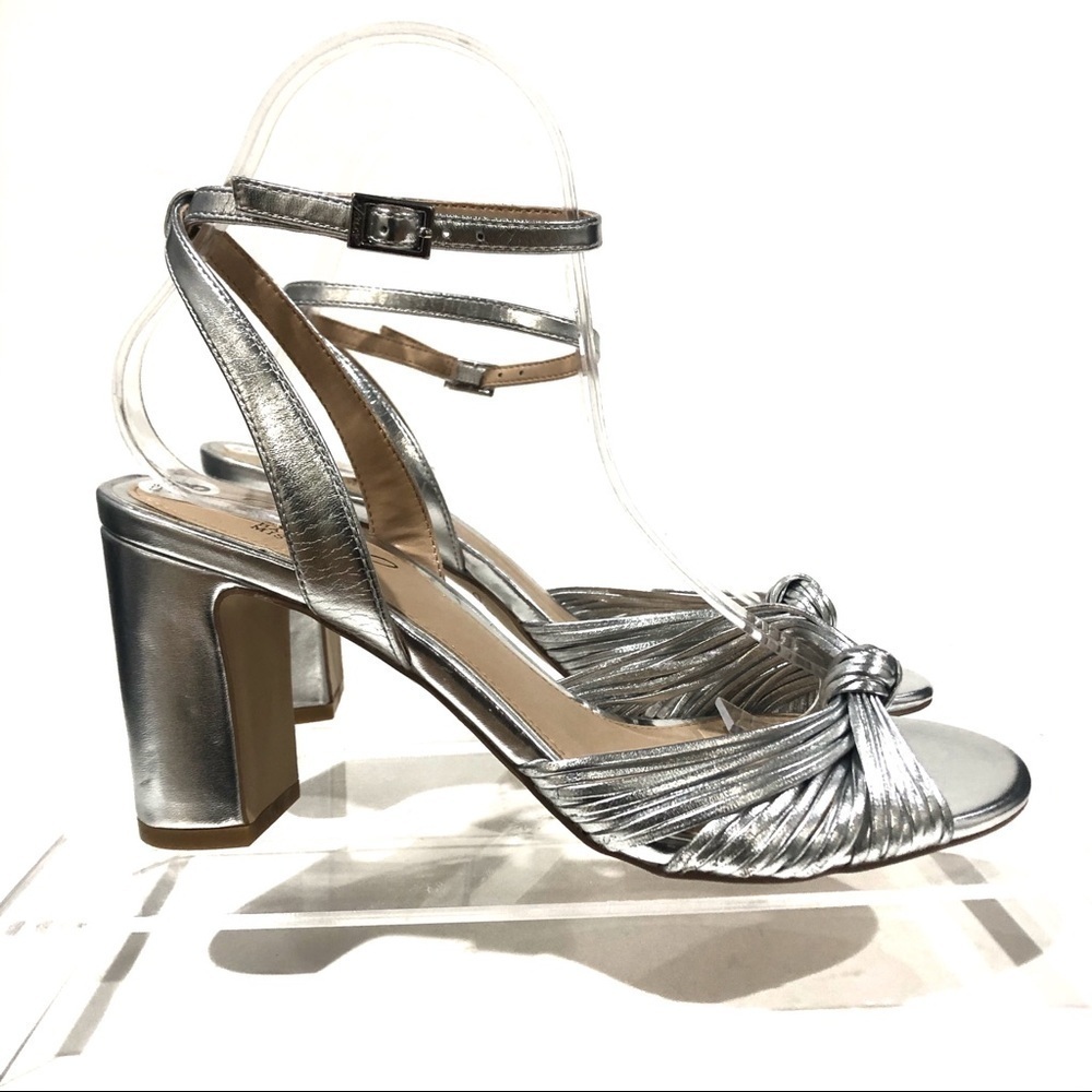 Jewel Badgley Mischka Christen Leather Knot Block Heel Evening Sandals